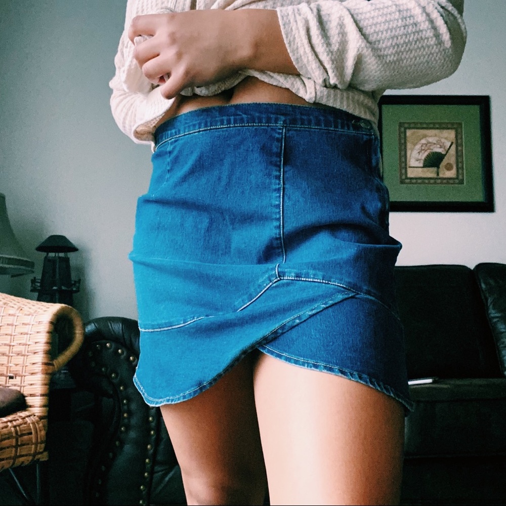 scalloped Denim Skirt